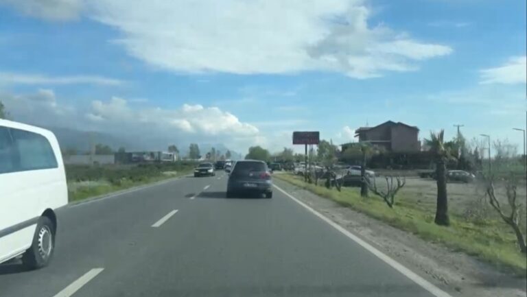 Pengmarrje pas një sherri, ndodh në mes të autostradës