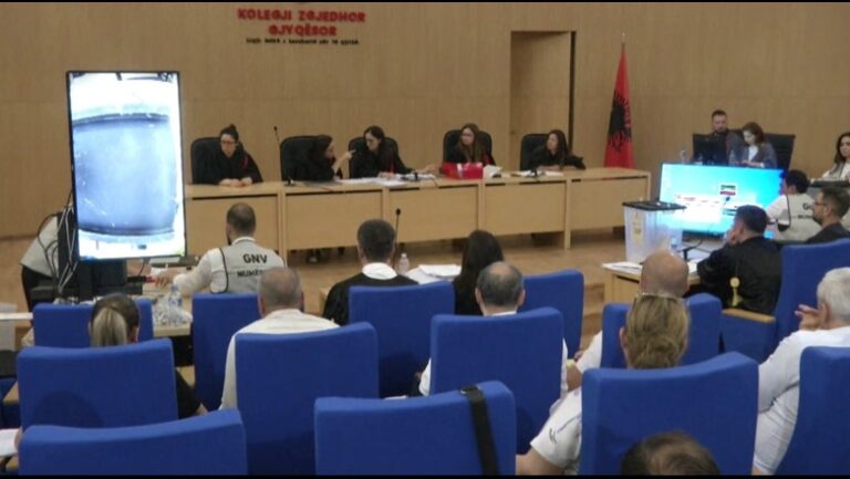 Kolegji Zgjedhor rrëzon PD, lë në fuqi vendimin për votat nga Greqia