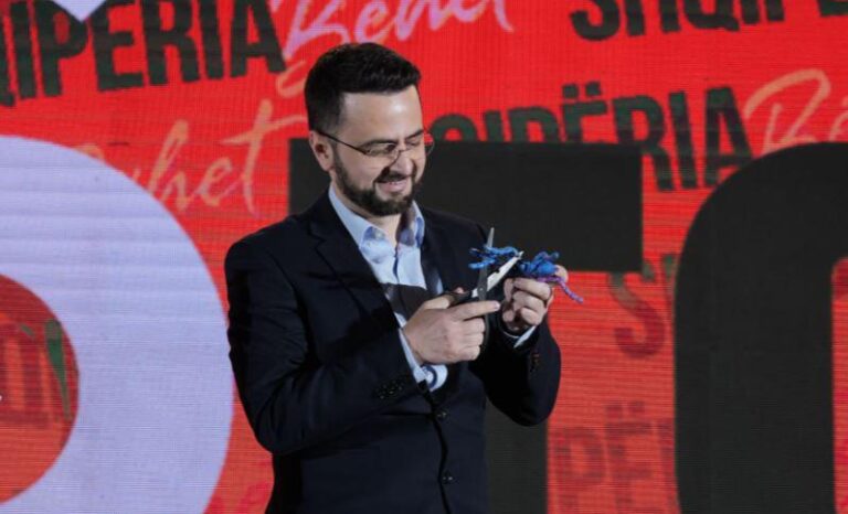 “Nisma Shqipëria Bëhet” mbyll fushatën, Shabani: Kombi ka vendosur të hapë një kapitull të ri