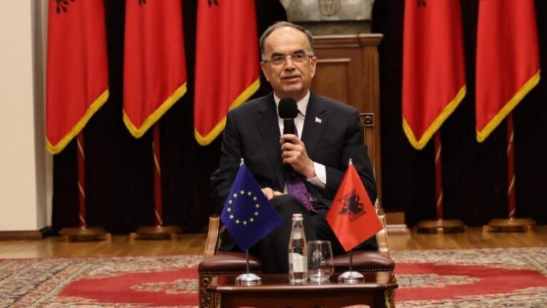 Presidenti Begaj: Votoni për të vendosur të ardhmen e Shqipërisë! Institucionet të garantojnë zgjedhje të lira