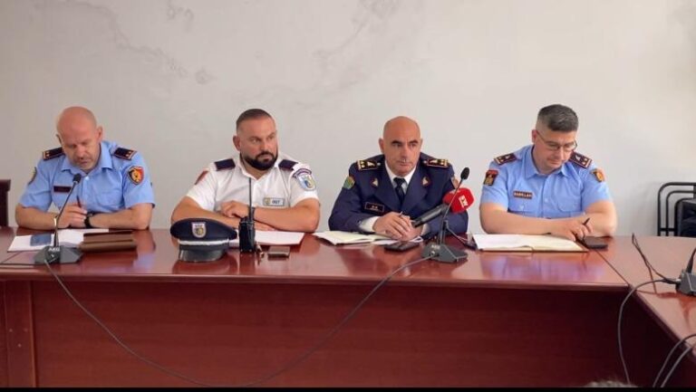 Sezoni turistik në Sarandë, prefekti Nesturi: Prioritet kemi përmirësim e shërbimit