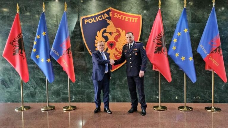 Drejtori i Policisë, Proda takon drejtorin e Antimafies italiane: Ju trajnojmë si të luftoni krimet me kriptomonedhat