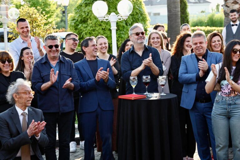 Ben Blushi: Një rrugë shkrimtarësh në Kamëz