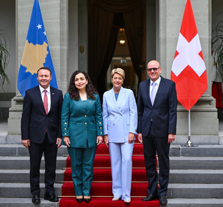 Presidentja Osmani vizitë në Zvicër: Shkruajmë kapitullin e ri të historisë së partneritetit midis shteteve dhe popujve tanë