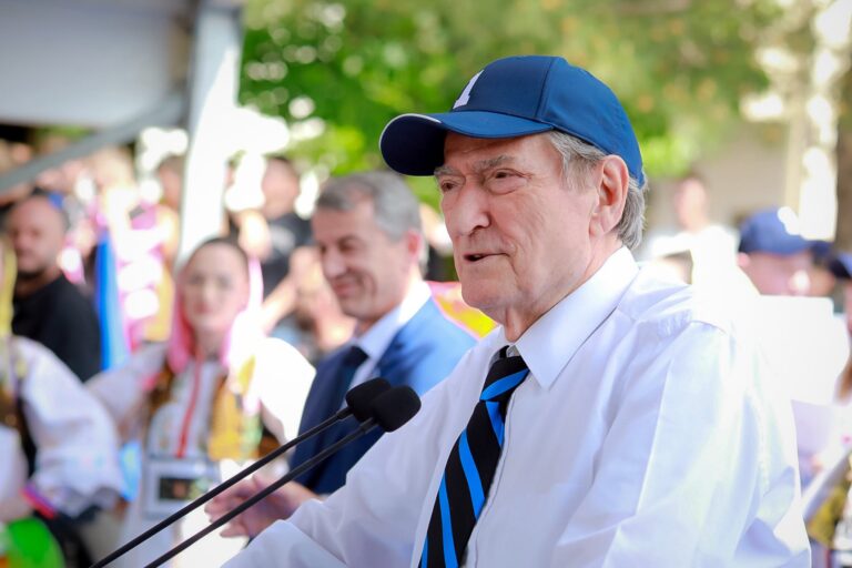 Humbja e thellë në zgjedhje, Berisha takon drejtuesit e qarqeve. PD përgatit raportin për 11 Majin