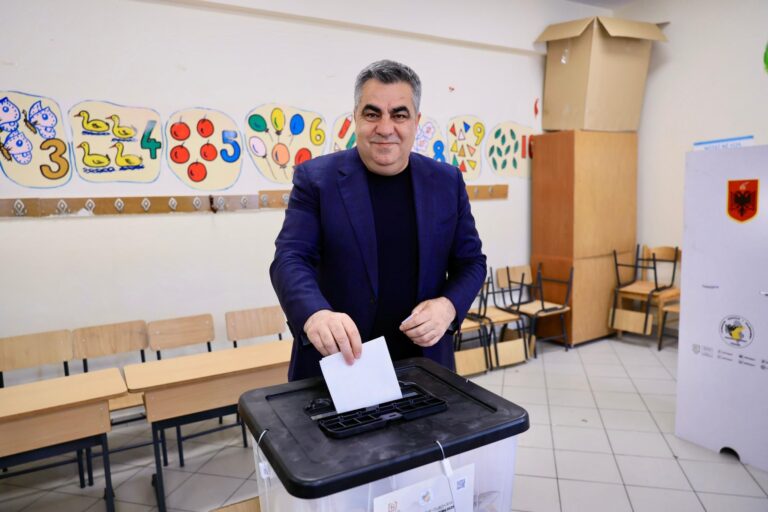 Deputeti më i votuar deri tani, Blendi Gonxhja tregon nëse ka biseduar me Ramën