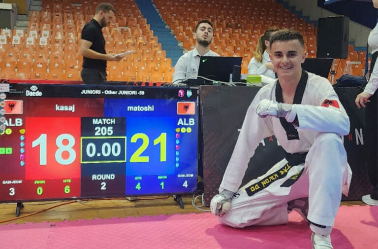 Mario Matoshi, fitues për të pestin vit radhazi, historia e një kampioni që rritet me sakrifica dhe triumfon me pasion