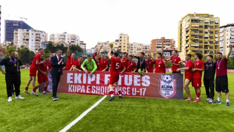 Partizani fiton Kupën e Shqipërisë U-17
