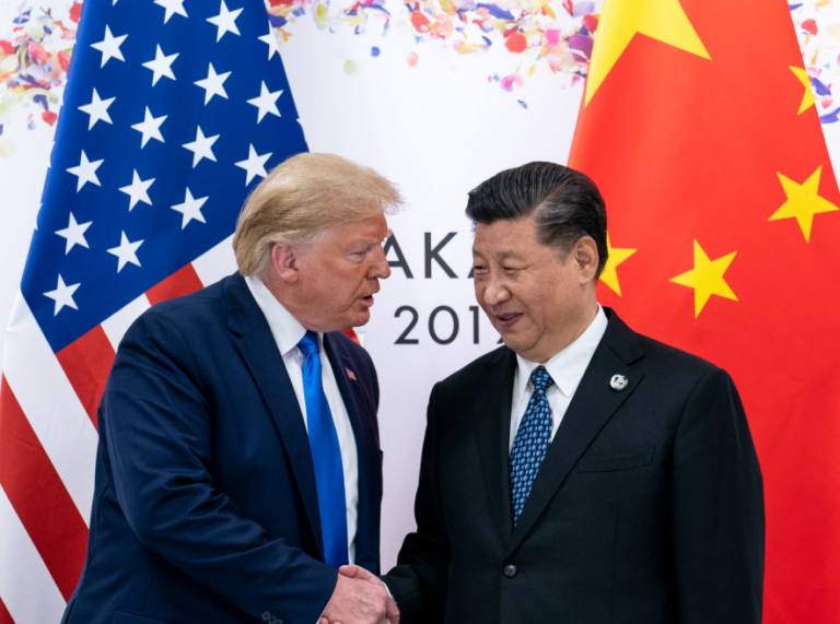 Tensionet tregtare, Trump akuzon Kinën për shkelje të marrëveshjes mbi tarifat