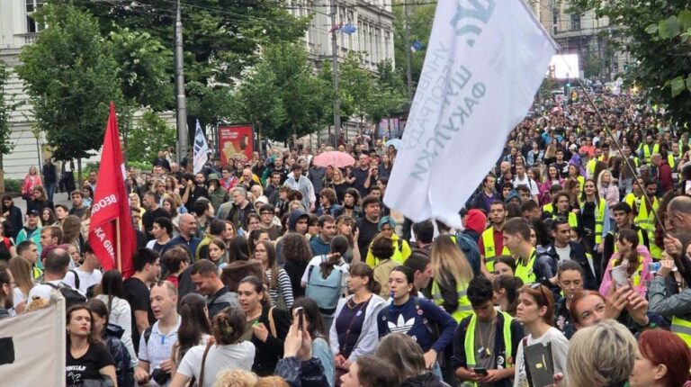 “Çohu Serbi”/ Nesër protestë masive e studentëve në 32 qytete serbe