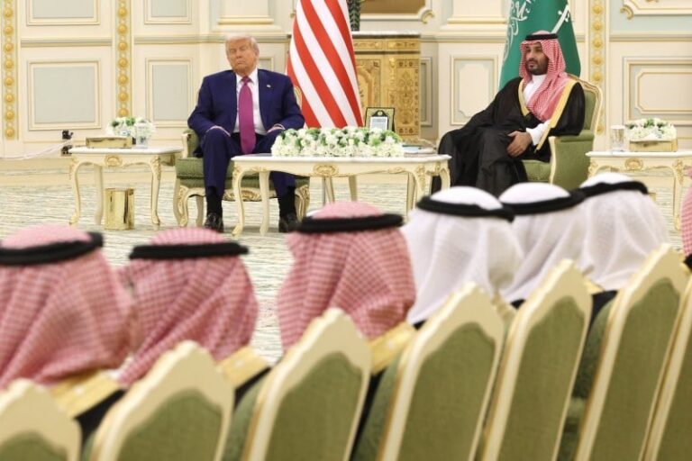 Marrëveshja trilona dollarë e Trump në Lindjen e Mesme