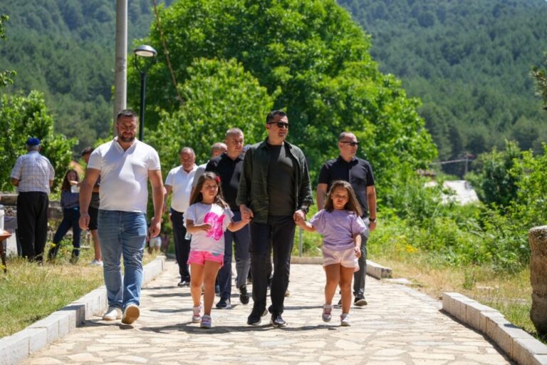 Kryetari i Bashkisë Elbasan, Gledian Llatja: “Miqtë e Malit”, traditë dhe turizëm në një festë unike në Gjinar
