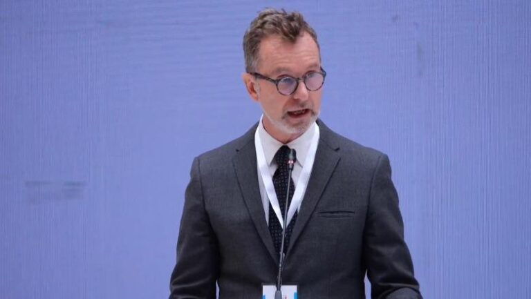 Gonzato: Shqipëria partner me rëndësi! Ministri Hoxha: Punojmë të ndërtojmë sistem azili në përputhje me BE