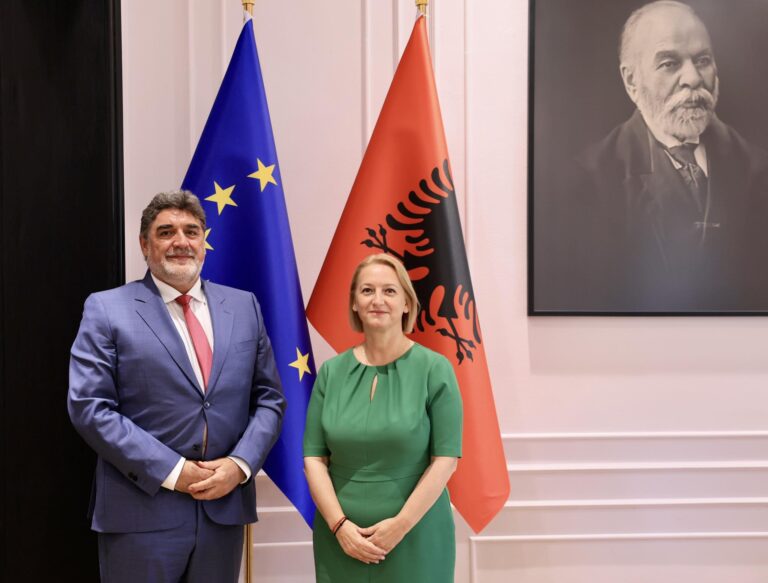 Ministrja Denaj dhe ambasadori spanjoll diskutojnë forcimin e bashkëpunimit në sektorin e bujqësisë