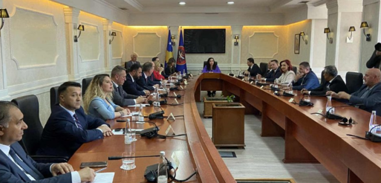 Dy datat e mundshme për zgjedhjet në Kosovë