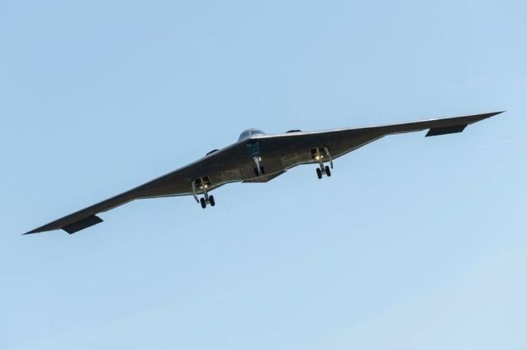 U përdor për herë të parë në luftën e Kosovës, çfarë fshihet pas bombarduesit B2 që sulmoi Iranin?