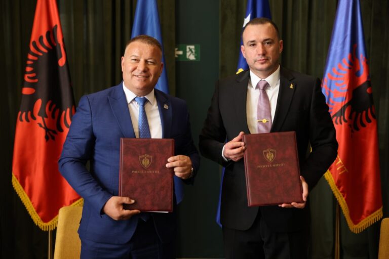 Nga 1 korriku, policim rrugor i përbashkët me Kosovën për sezonin turistik. Drejtori Proda firmos memorandumin
