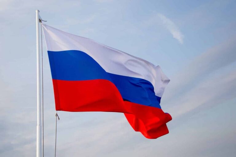 Moska dënon sulmin e SHBA-së, ministri i jashtëm iranian niset drejt Putin