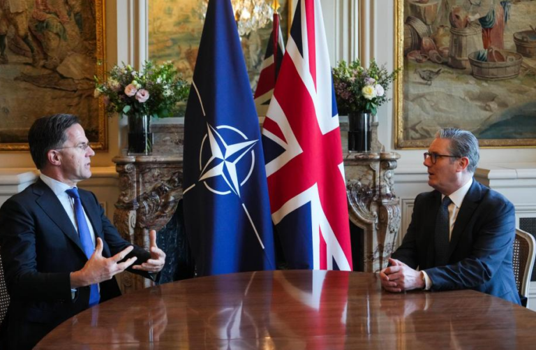 Rritja e shpenzimeve, kryeministri britanik do të takohet me shefin e NATO-s