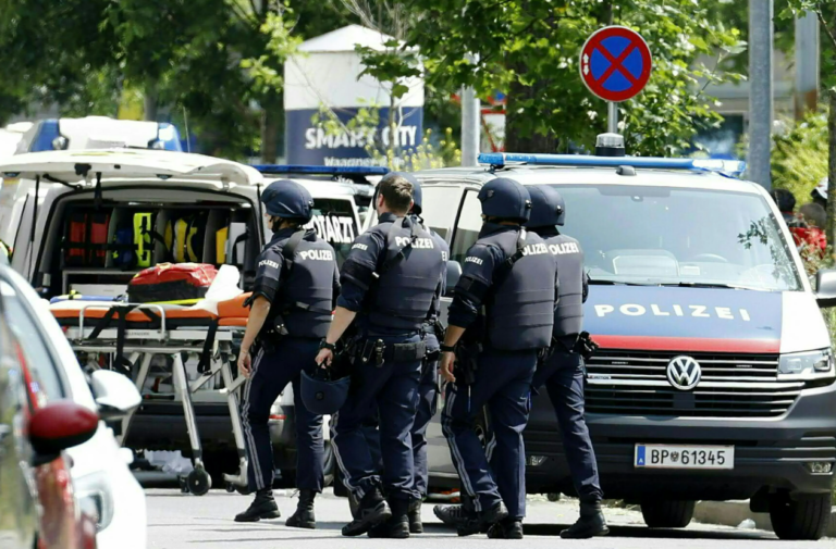 3 ditë zi kombëtare pas masakrës në shkollë