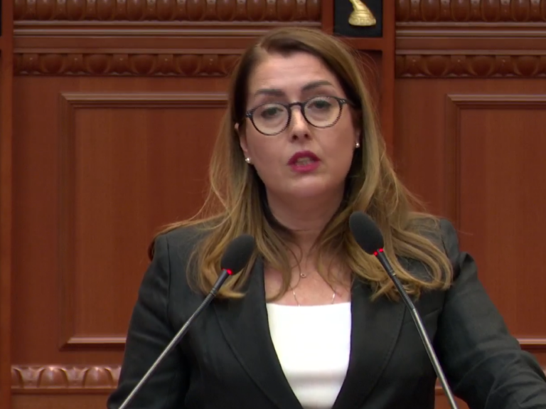 Projektligji “Për sportin”, ministrja Manastirliu: Më shumë instrumente ligjorë për të mbështetur sportistët