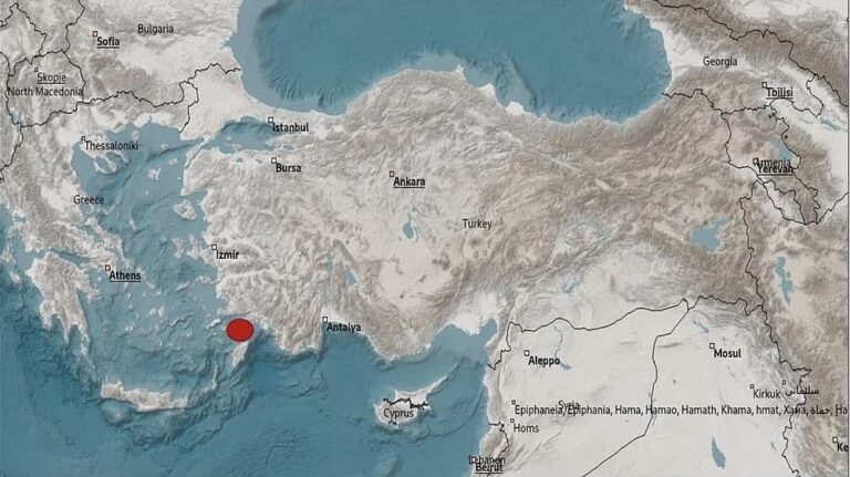 Tërmet i fuqishëm godet Greqinë dhe Turqinë, panik, një viktimë dhe 70 të plagosur
