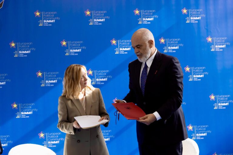 Nis zbatimi i pensioneve për shqiptarët në Itali, Rama: Lehtësi e madhe për mijëra qytetarë