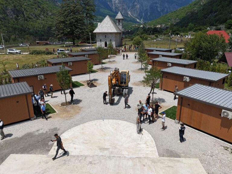 Benet Beci nga Thethi: Boll ma “tokë e xanun”, aksioni kundër ndërtimeve pa leje nis në Alpe