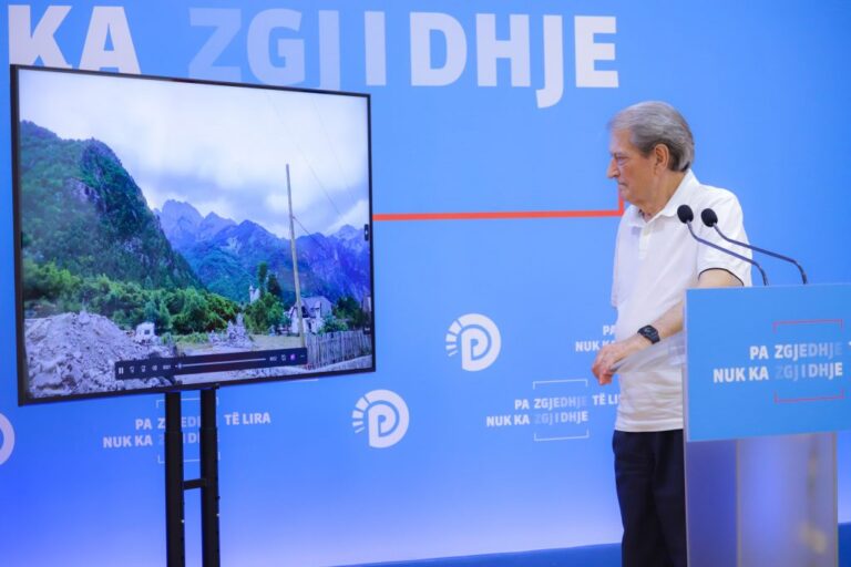 VIDEO/ Denoncimi nga Berisha: Asnjë ndërtesë e prishur në Theth nuk ishte në zonën e mbrojtur