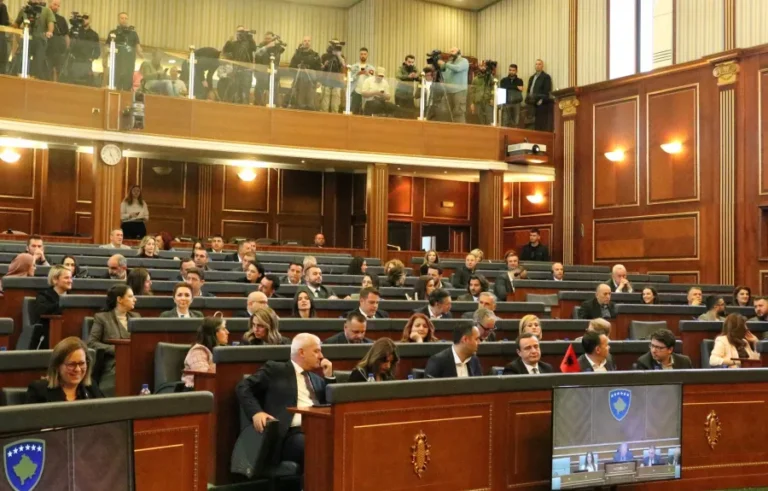​Vetëm shtatë ditë kanë mbetur nga afati i Kushtetueses për konstituimin e Kuvendit, çfarë pritet të ndodhë?