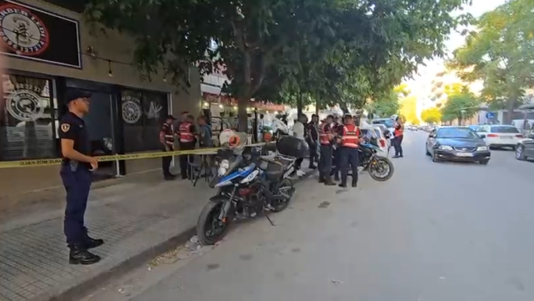 25-vjeçari plagoset me thikë pranë zemrës