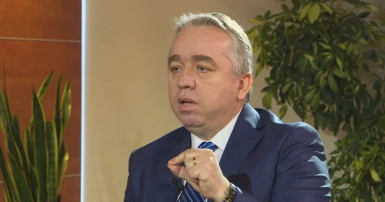 Krasniqi: Gjithçka në Shqipëri ndërtohet e prishet dhe rindërtohet me marrëveshje mes pushtetit dhe informalitetit!