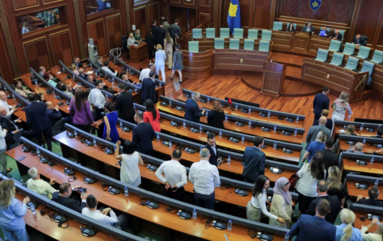 Kosova në “gjendje të jashtëzakonshme të pashpallur”