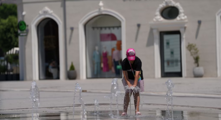 Kosovë, Klina regjistron temperaturë rekord 42,5 gradë Celsius