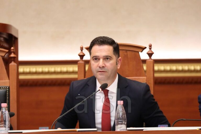 Ministri Malaj i përgjigjet Tabakut: Financimet në bujqësi nga 34 në 146 milionë euro në 11 vite