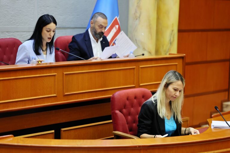 Këshilli Bashkiak miraton disa vendime të rëndësishme, Ristani apel qytetarëve për kujdes ndaj zjarreve dhe lirimin e hapësirave publike