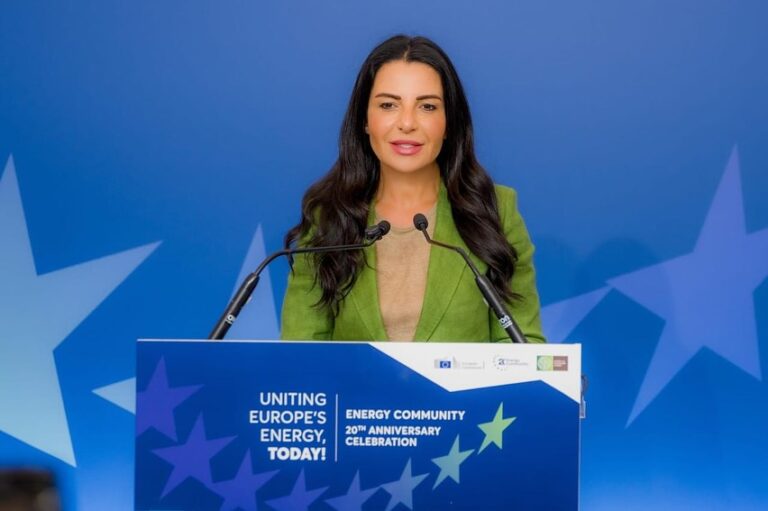 Zv/kryeministrja dhe ministre Belinda Balluku në takimin e Traktatit të Komunitetit të Energjisë në Greqi