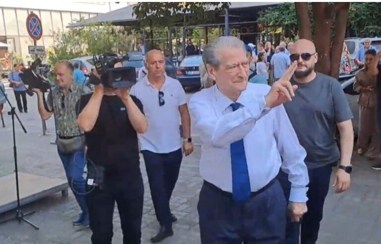 Sali Berisha paraqitet në SPAK