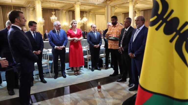 Franca njofton marrëveshjen historike për krijimin e Shtetit të Kaledonisë së Re