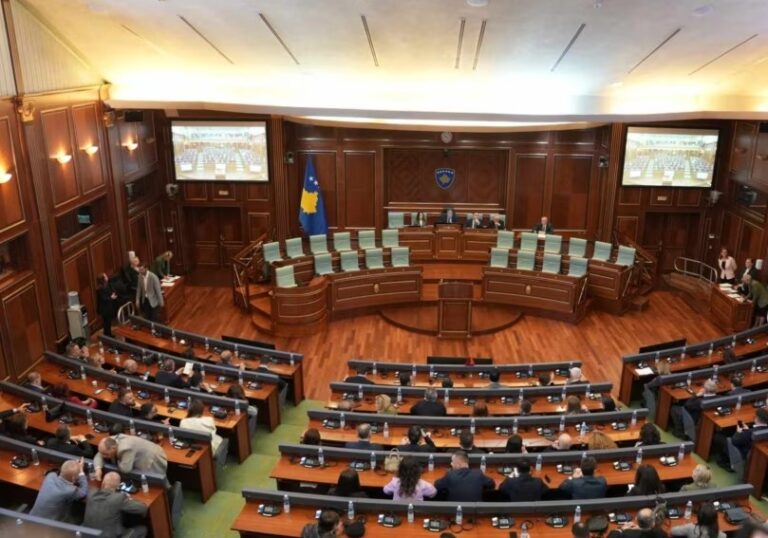 Kosova ende pa Kuvend! Dështon edhe përpjekja e 45-të