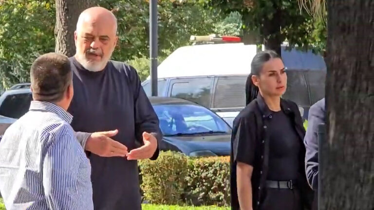 Rama kërkon dorëheqjen e drejtorëve në Fier: Performanca, jo përkatësia, vendos fatin e tyre