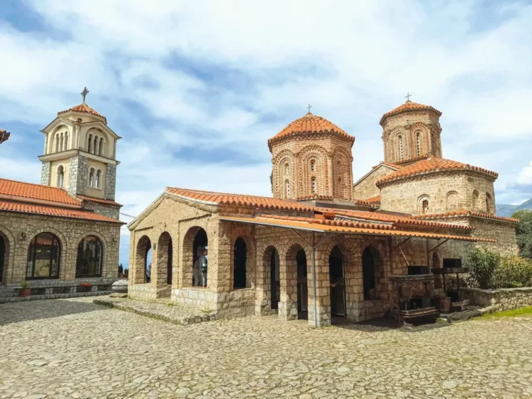 E përditshmja franceze “Le Figaro”: Shqipëria mes destinacioneve më të mira kulturore për të udhëtuar