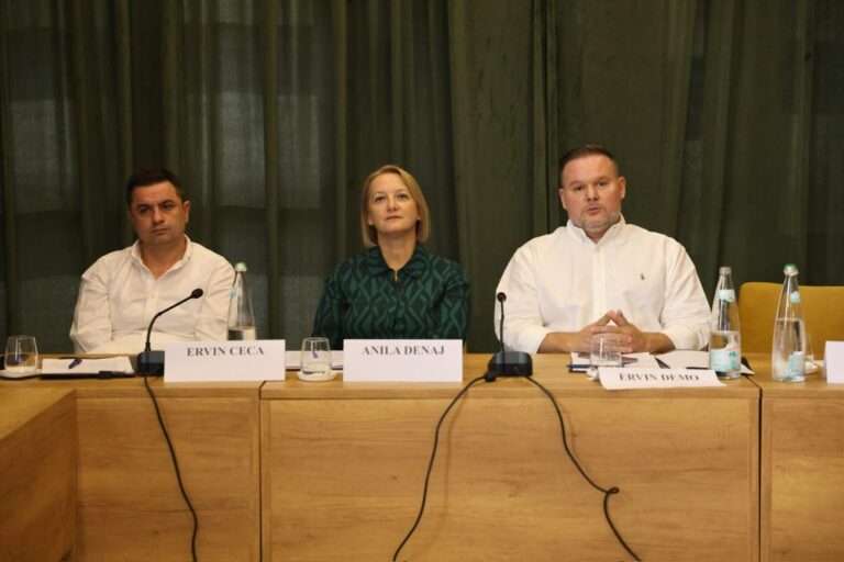 Ministrja e Bujqësisë, Denaj: Synojmë krijimin e konsorciumit të vajit të ullirit ”Berati 2400 vjet”