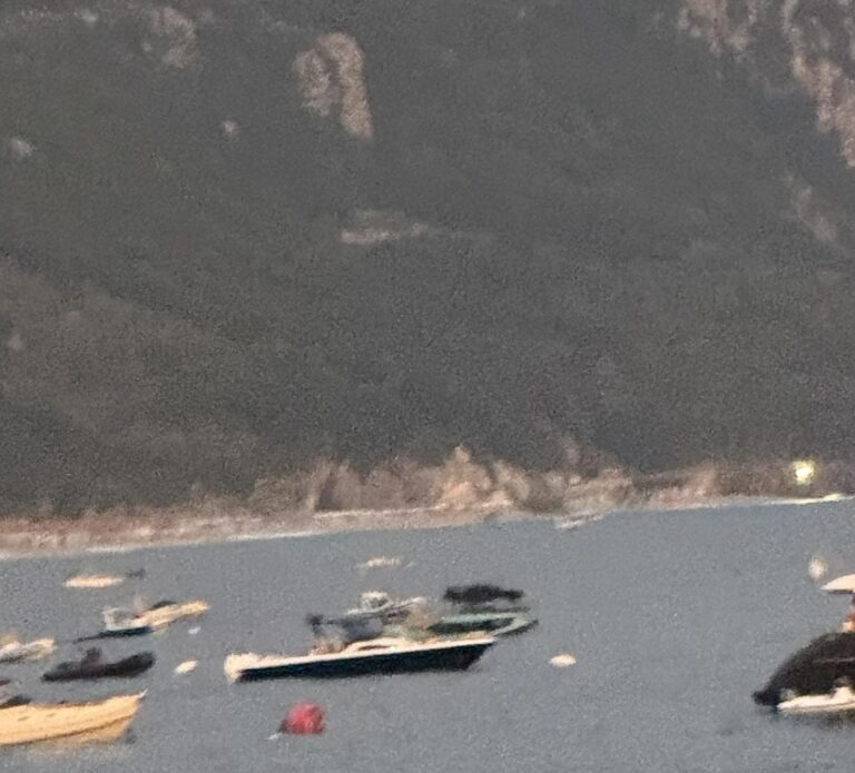 Fotolajm nga Rama: S’është pikturë, është Dhërmiu live dhe pa filtra