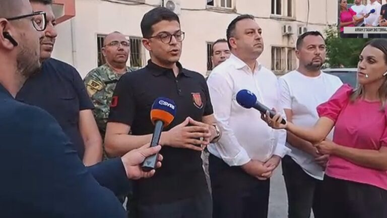 Vengu: Po blejmë dy avionë për zjarret. Ministri Hoxha: Janë shtuar zjarrvëniet e qëllimshme