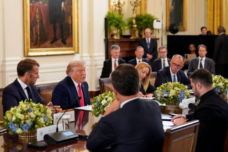 Trump me liderët e Europës, diskutohen garancitë e sigurisë dhe shkëmbimi i territorit: Zelensky dhe Putin do të arrijnë diçka