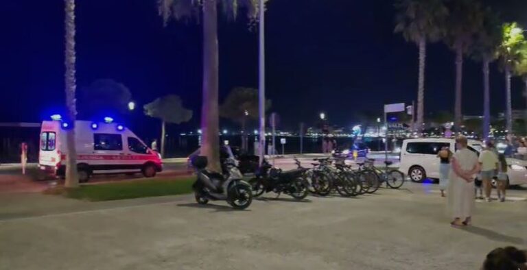 Aksident në Lungomare, makina përplaset me motorin