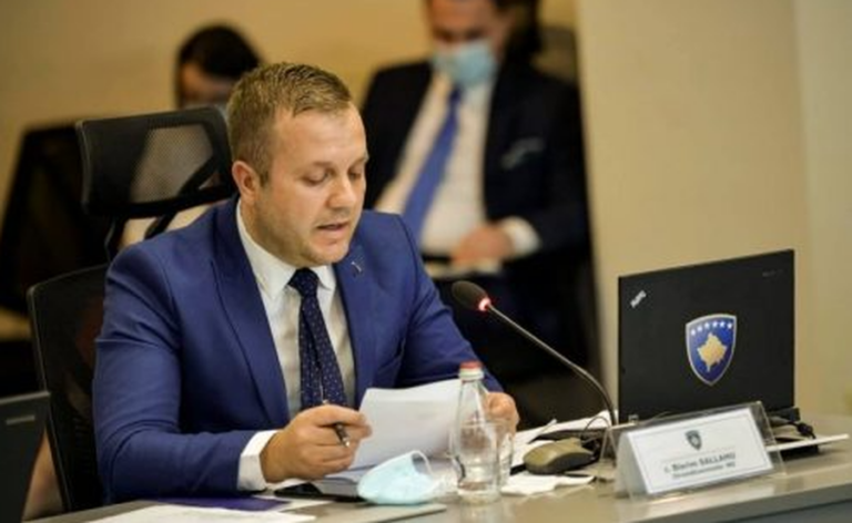 Haxhiu në Kuvend, ja kush është ministri i ri i Drejtësisë në Kosovë
