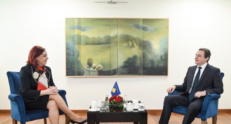 Kurti liron nga detyra Rexhepin, shkak Kuvendi