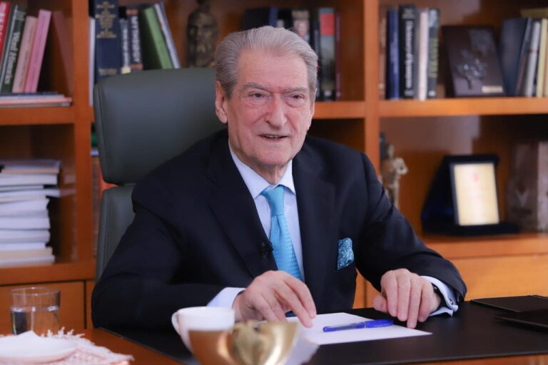 Berisha: Thirrjet antishqiptare në Kumanovë, një akt nacionalizmi primitiv